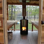 Pod Tulipanem Nad Jeziorem Alojamento de Turismo Rural
