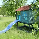 Pod Tulipanem Nad Jeziorem Alojamento de Turismo Rural Zawady