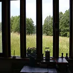 Pod Tulipanem Nad Jeziorem Zawady