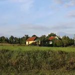 Pod Tulipanem Nad Jeziorem Alojamento de Turismo Rural *
