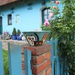 Pod Tulipanem Nad Jeziorem Zawady