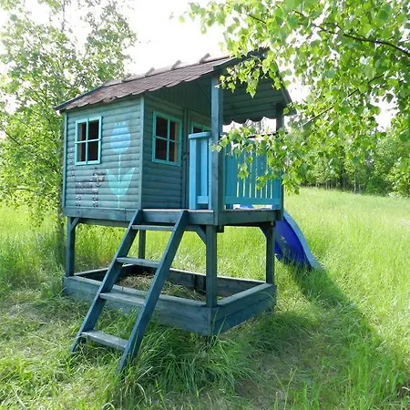 Pod Tulipanem Nad Jeziorem Farm stay *