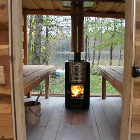 Pod Tulipanem Nad Jeziorem Farm stay