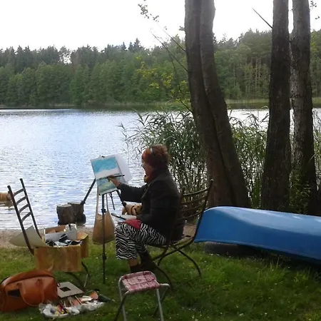 Farma Pod Tulipanem Nad Jeziorem